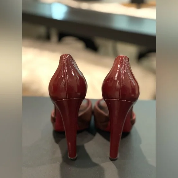 SERGIO ROSSI Leather and Suede Peep Toe Heels - Picture 6 of 7